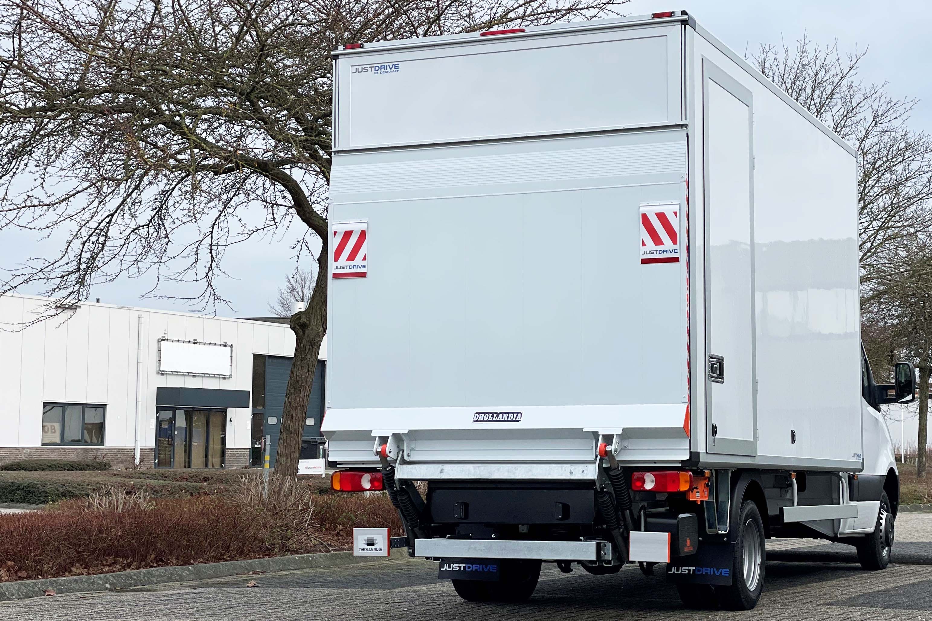 De Graaff Carrosserie JUSTDRIVE   classic