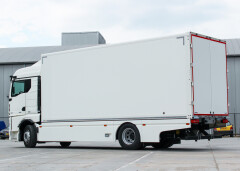 De Graaff Carrosserie   Specials side-skirts 24